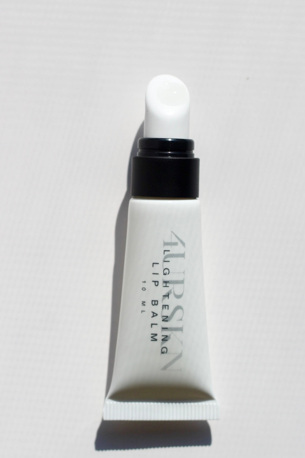 LIGHTENING LIP BALM