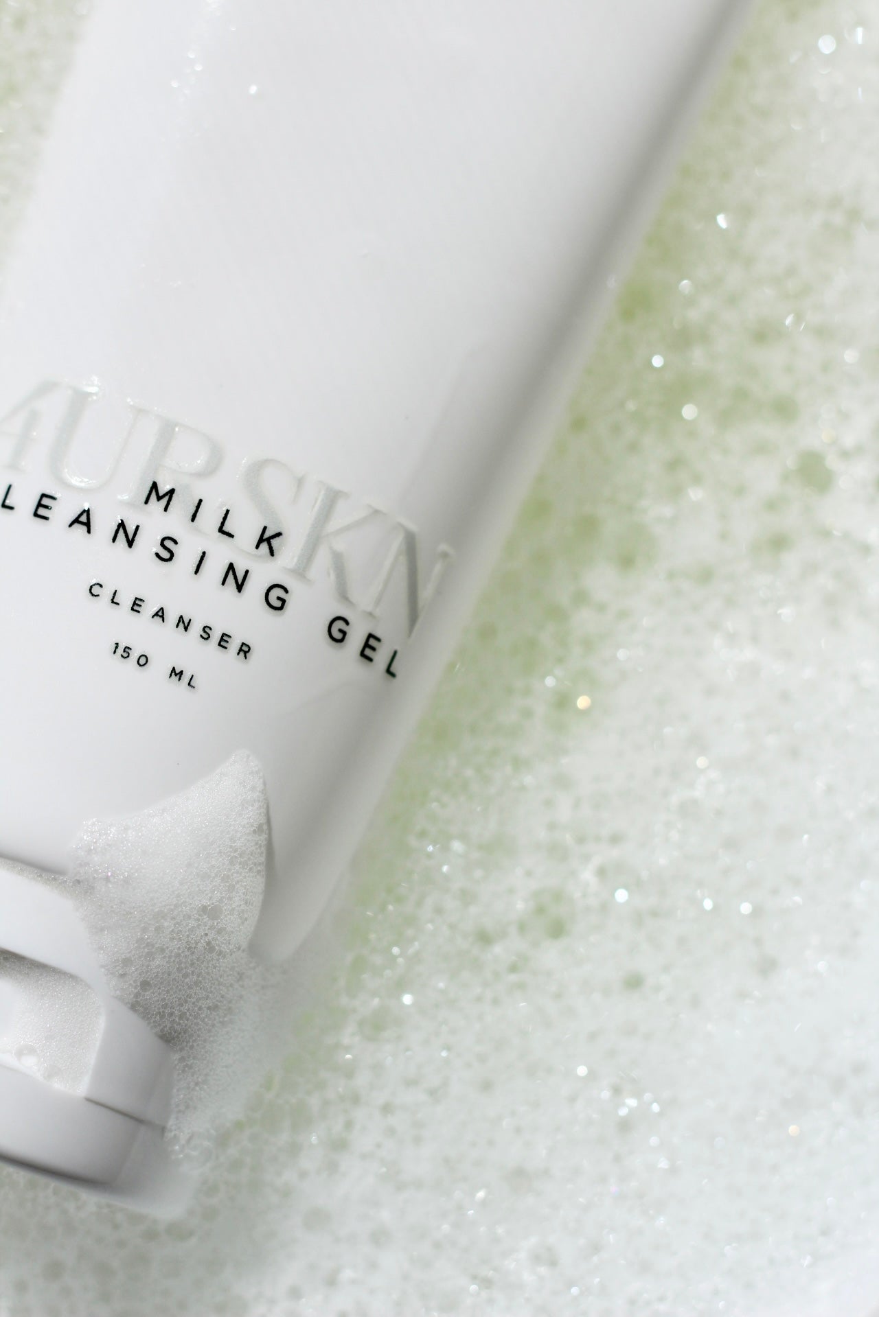 MILK CLEANSING GEL